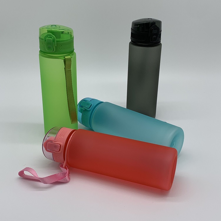 Personalize Water Bottle Porta - Name Sports Equipment 评论和价格